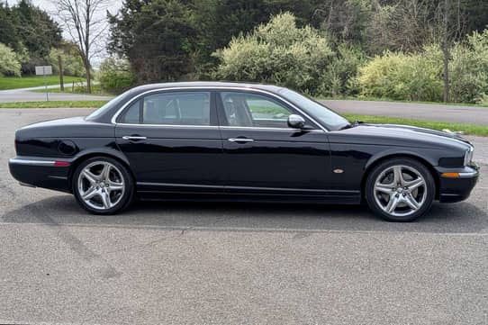 2007 Jaguar XJ Super V8 VIN: SAJWA82C57TH17861 for Sale