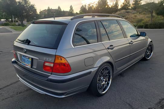 ＳＡＥ 2004 BMW 325i Touring VIN: WBAAX13454PJ00741 for Sale - Cars