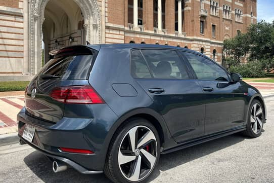 2019 Volkswagen GTI SE - Exterior