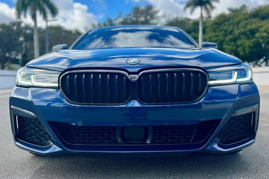 SA☆様　ブルー 2023 BMW 530e xDrive VIN: WBA33AG01PCN08032 for Sale - Cars & Bids