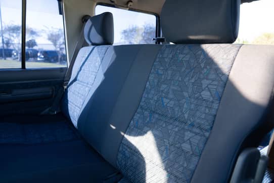 2000 Toyota Land Cruiser ZX VIN: HZJ760001715 for Sale - Cars & Bids