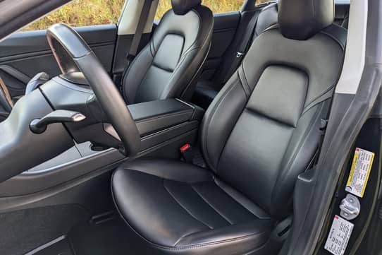 Model 3 clearance cloth seats