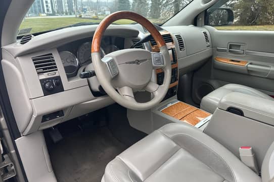 2008 Chrysler Aspen Limited VIN: 1A8HW582X8F118868 for Sale - Cars & Bids