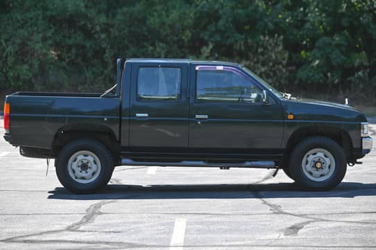 Nissan hardbody roof discount rack for sale