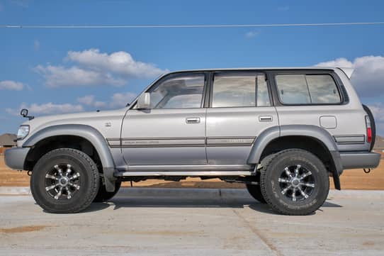 1997 Toyota Land Cruiser VX Limited for Sale - Cars & Bids