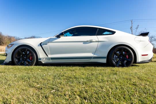 2020 Ford Mustang Shelby GT350R VIN: 1FA6P8JZ8L5552666 for Sale