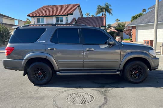 2004 Toyota Sequoia Limited 4x4 for Sale - Cars & Bids