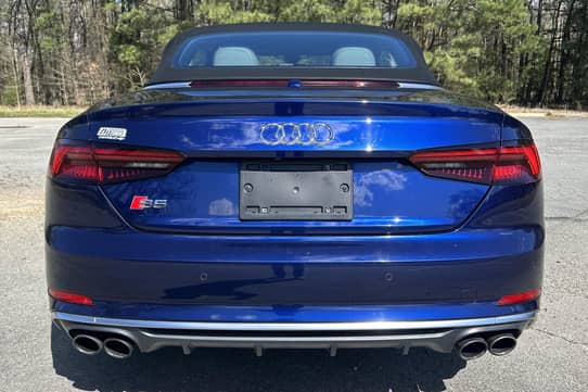 Modèle Réduit Audi S5 Cabriolet Bleu Norev échelle 1/18 - Occasion