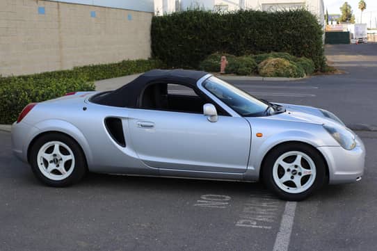 1999 Toyota MR-S S Edition VIN: ZZW30-0004810 for Sale - Cars & Bids