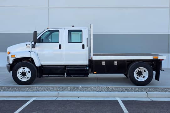 2005 GMC C7500 TopKick VIN: 1GDK7E13X5F517252 for Sale - Cars & Bids