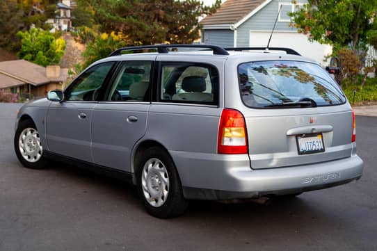 2000 Saturn LW1 Wagon VIN: 1G8JU82F8YY633068 for Sale - Cars & Bids
