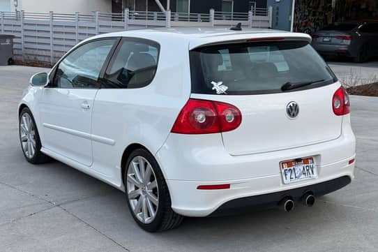 2008 Volkswagen R32 VIN: WVWKC71K58W021072 for Sale - Cars & Bids