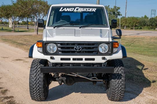 2000 Toyota Land Cruiser ZX VIN: HZJ760001715 for Sale - Cars & Bids