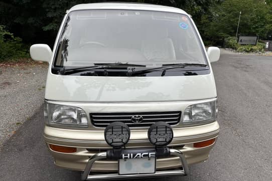 1994 Toyota HiAce Super Custom Limited 4WD VIN: KZH-1061000511 for