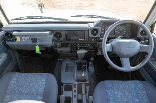 2000 Toyota Land Cruiser ZX VIN: HZJ760001715 for Sale - Cars & Bids