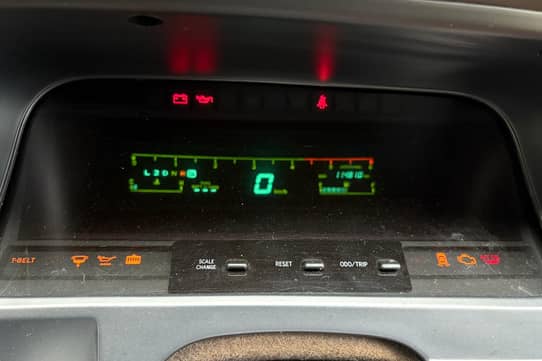1994 Toyota HiAce Super Custom Limited 4WD VIN: KZH-1061000511 for