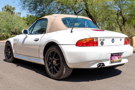 1998 BMW Z3 2.8i Roadster VIN: 4USCJ3323WLB62265 for Sale