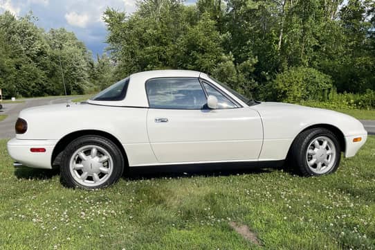 まや 1990 Mazda MX-5 Miata for Sale - Cars & Bids