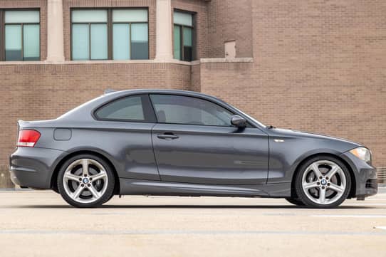 まみ 2008 BMW 135i 6mt - Sparkling Graphite/BLK — BN Imports