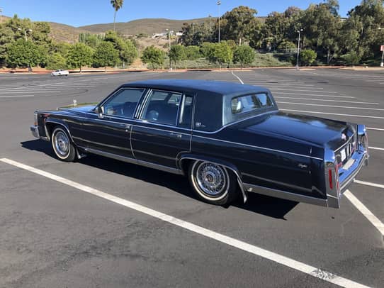 1989 Cadillac Brougham d'Elegance auction - Cars & Bids