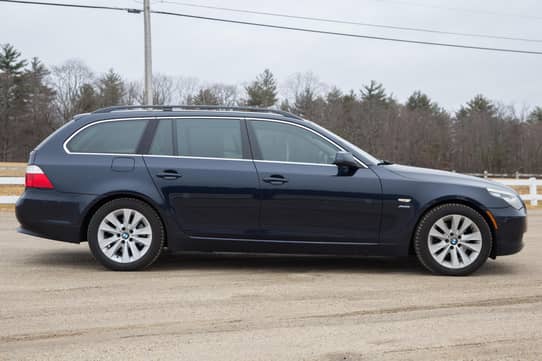 BMW 535i　ジャンク 2010 BMW 535i xDrive Sports Wagon 6-Speed for sale on BaT