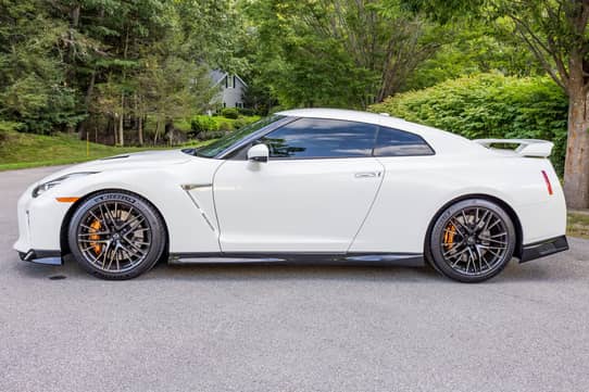 2021 Nissan GT-R Premium VIN: JN1AR5BF8MM160198 for Sale - Cars & Bids