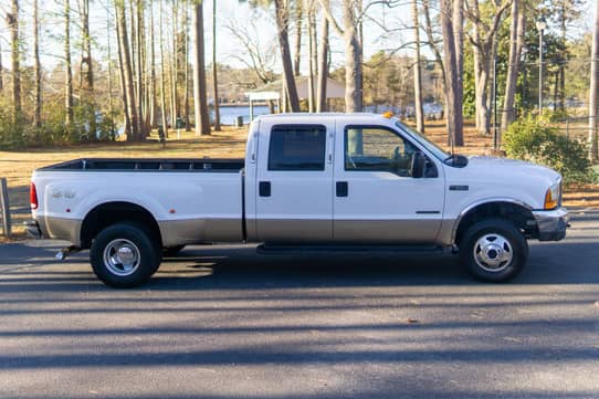 2000 Ford F 350 Super Duty Lariat Crew Cab 4x4 Auction Cars And Bids 7525