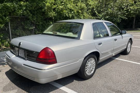 2006 Mercury Grand Marquis for Sale - Cars & Bids