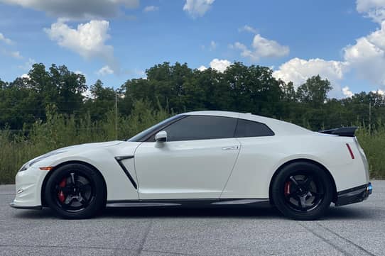 2015 NISSAN (R35) GT-R NISMO for sale by auction in Burton on