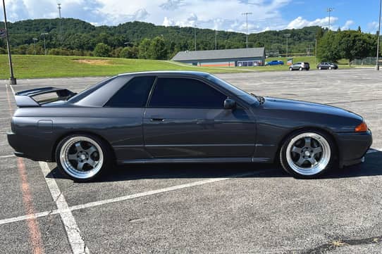 1990 Nissan Skyline GT-R VIN: BNR32-013033 for Sale - Cars & Bids