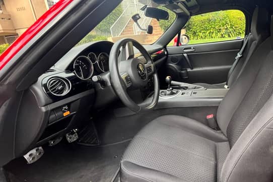 2006 Mazda MX-5 Miata VIN: JM1NC25F860104461 for Sale - Cars & Bids