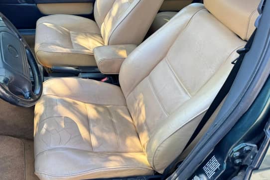 1991 Alfa Romeo 164L VIN: ZAREA43L2M6197911 for Sale - Cars & Bids