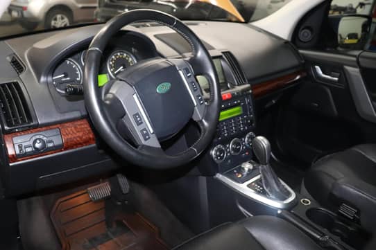 Elegant 2008 Land Rover Lr2 Interior Images