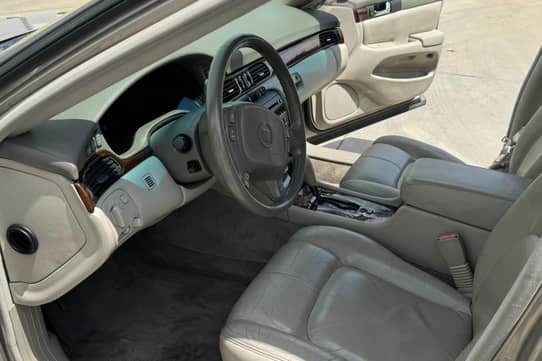 2002 Cadillac Seville SLS VIN: 1G6KS54Y02U200276 for Sale