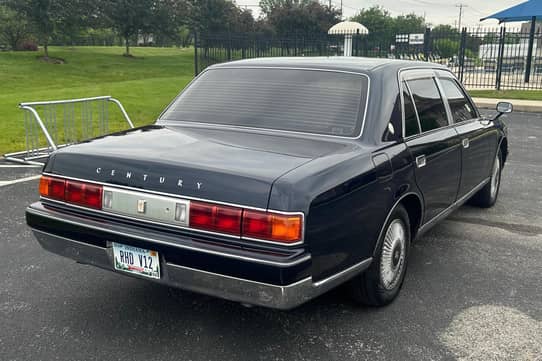 1997 Toyota Century VIN: GZG50-0001852 for Sale - Cars & Bids
