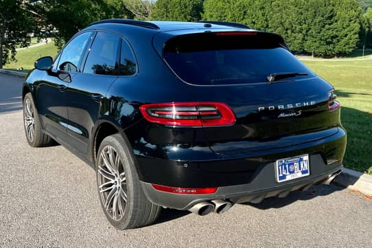 2016 Porsche Macan S VIN: WP1AB2A52GLB53331 for Sale - Cars & Bids