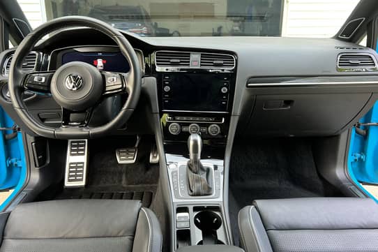 VW Golf 7 / R-Line / 2019