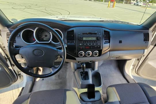 2008 Toyota Tacoma Regular Cab VIN: 5TENX22N08Z509037 for