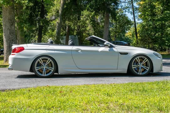 2013 BMW M6 Convertible VIN: WBSLZ9C52DC985803 for Sale - Cars & Bids