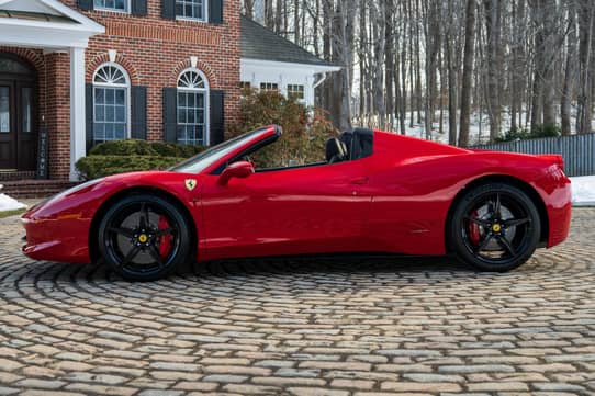 2015 Ferrari 458 Spider VIN: ZFF68NHAXF0211911 for Sale - Cars & Bids