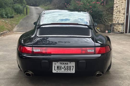 Superbe fond d'écran Porsche 911 Targa 4 GTS pour mobile