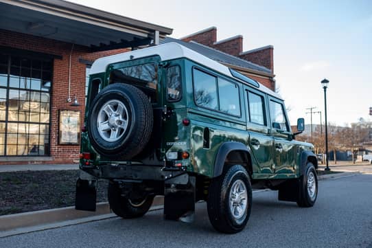 1992 Land Rover Defender 110 auction - Cars & Bids