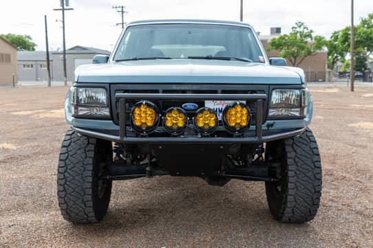 1993 Ford Bronco XLT 4x4 VIN: 1FMEU15H3PLA40849 for Sale - Cars & Bids