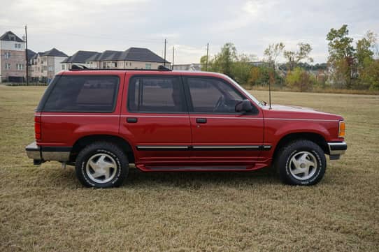 1991 Ford Explorer XLT 4x4 auction - Cars & Bids