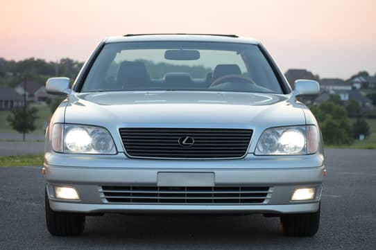 2000 Lexus LS400 auction - Cars & Bids