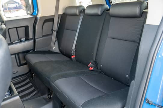 2007 Toyota FJ Cruiser VIN: JTEBU11F570054714 for Sale - Cars & Bids