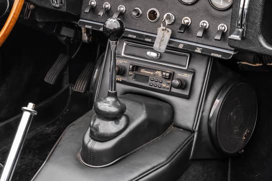 1966 Jaguar XKE Roadster VIN: J661E12732 for Sale - Cars & Bids