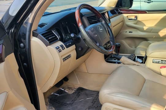 2011 Lexus LX 570 for Sale - Cars & Bids