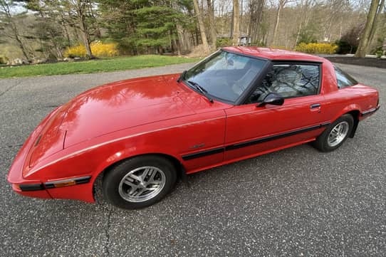 1985 Mazda RX-7 auction - Cars & Bids