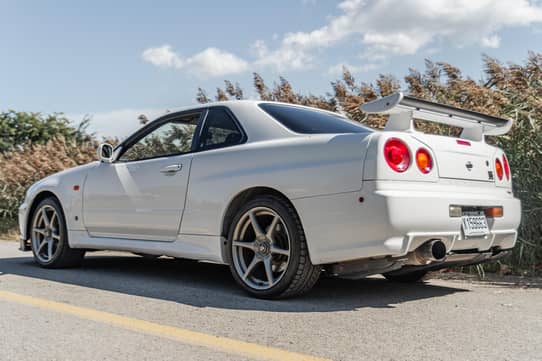 1999 Nissan Skyline GT-R V-Spec for Sale - Cars & Bids